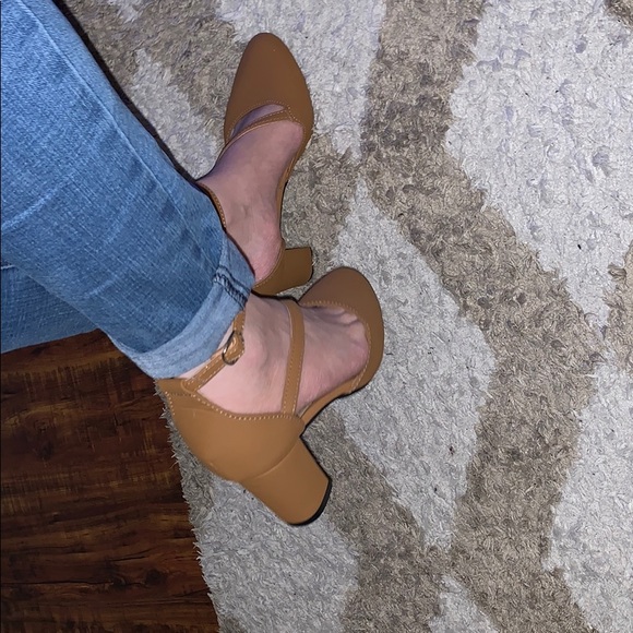 Brand new heels!! - Picture 4 of 4